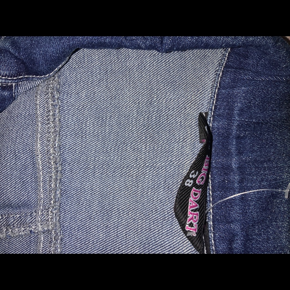 Denim Jacket 🧥 - Picture 5 of 6